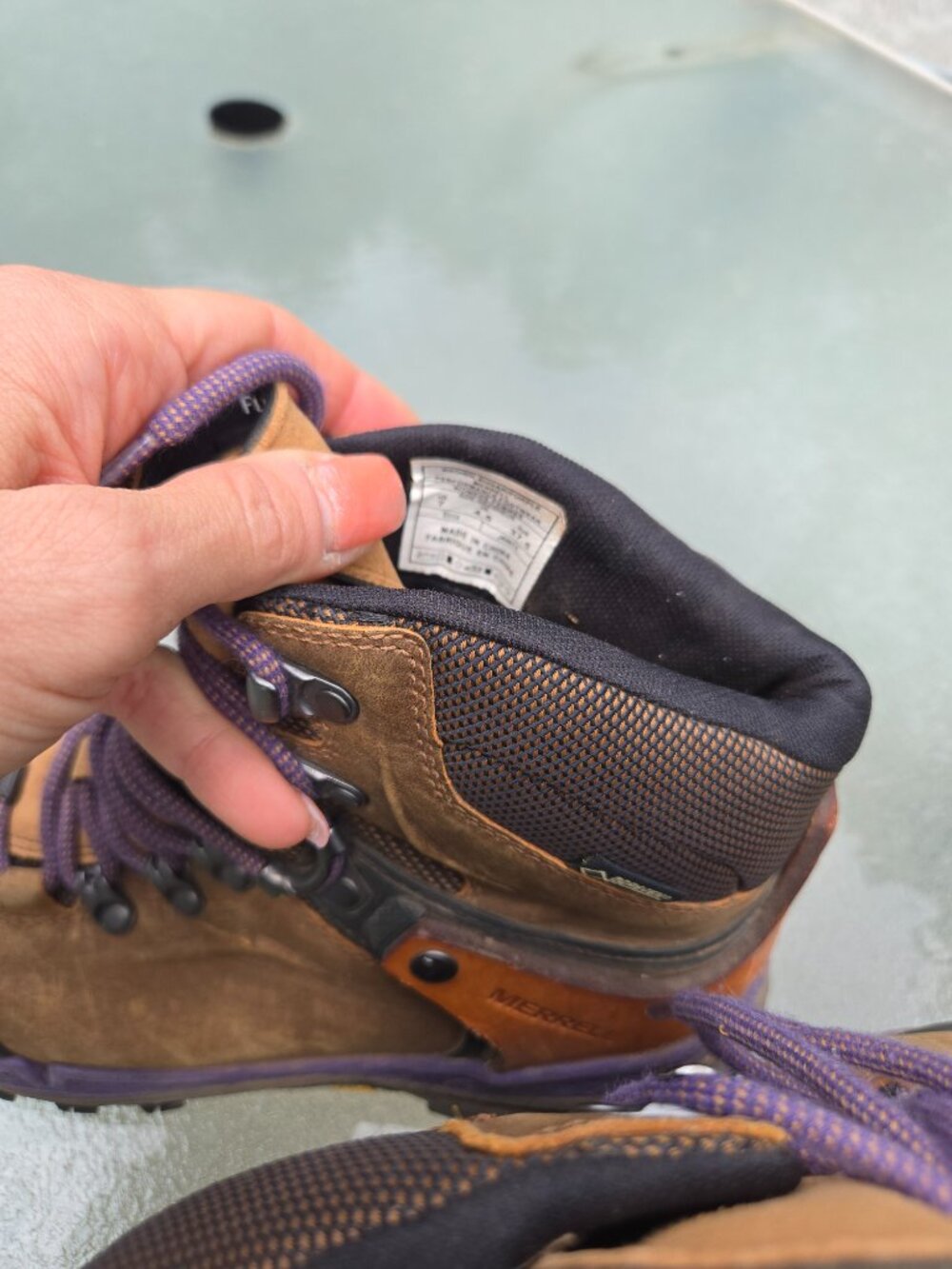 Merrell Crestbound GORE-TEX Waterproof Leather Hiking Boots Vibram Size 7 - Picture 2 of 9